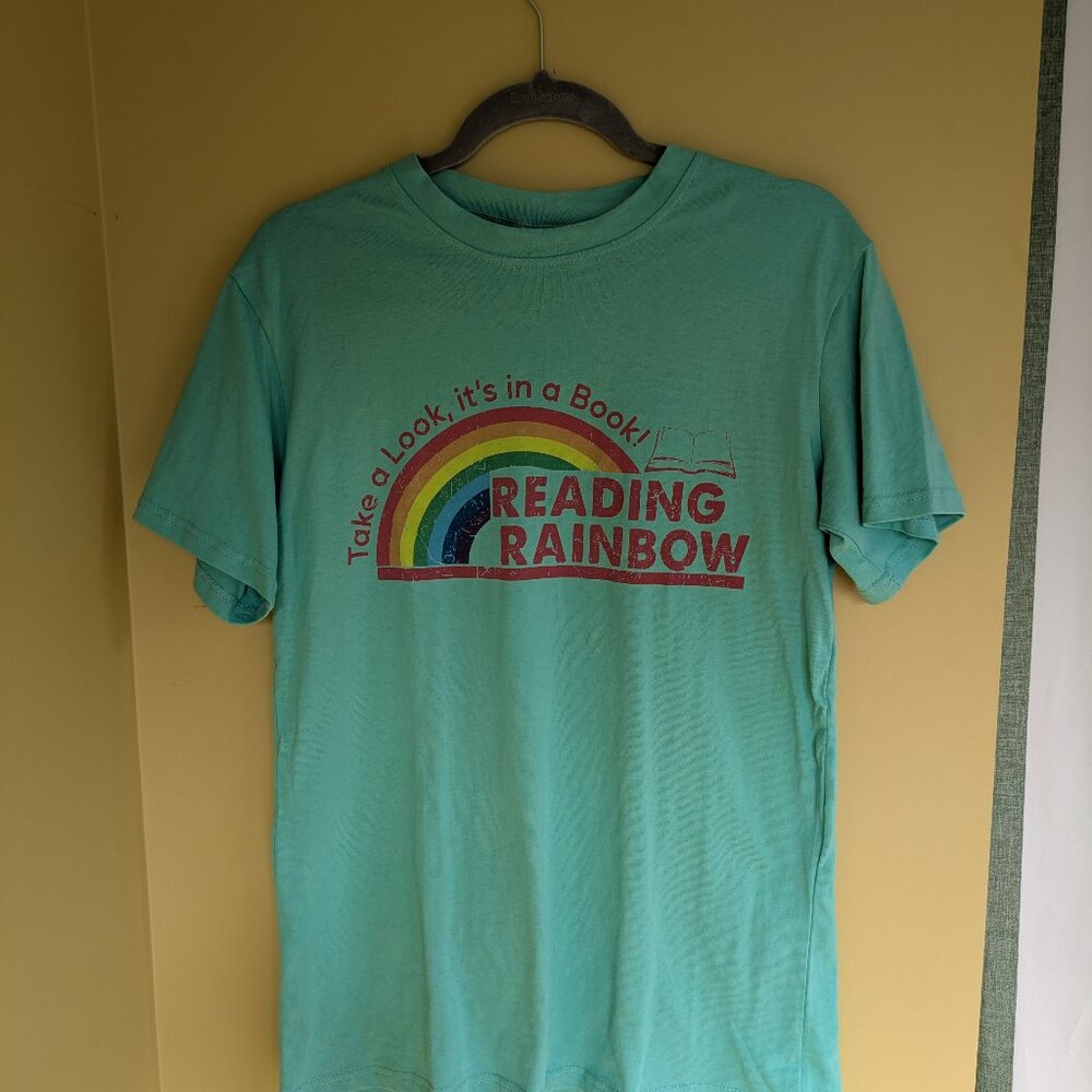 NWOT Reading Rainbow Turquoise T-Shirt M